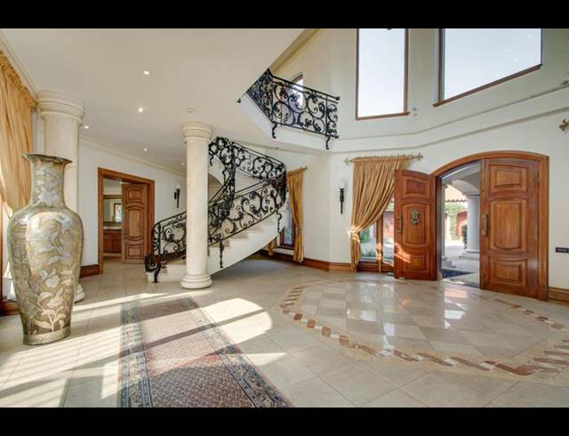 7 BEDROOM PROPERTY TO RENT IN HYDE PARK